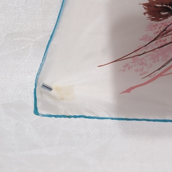 Vintage Momme Rayon Silk White Floral Square Scarf Hanky - Picture 4 of 4